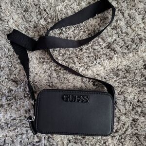 GUESS Black Crossbody Camera Style Bag